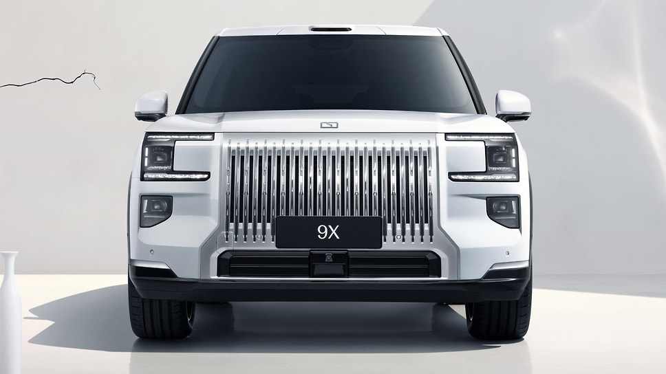 Zeekr Range Rover Конкурент Rolls-Royce и Range Rover от Zeekr поступил в продажу в Китае ...