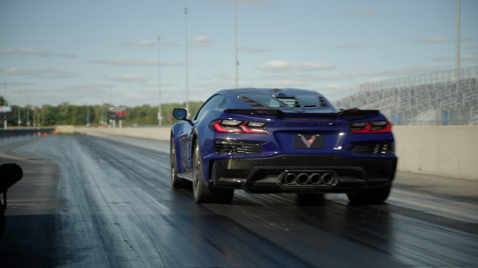 その他 corvette Chevrolet Corvette ZR1X стал самым быстрым серийным суперкаром в США